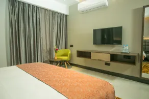Hotel Omni Residency - Room