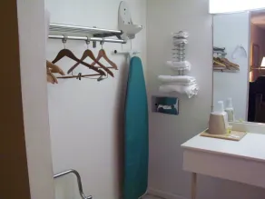 Rodeway Inn South Point - Bathroom