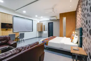 Glitz Hotels Arc Palace - Mankoli, Bhiwandi - Habitación