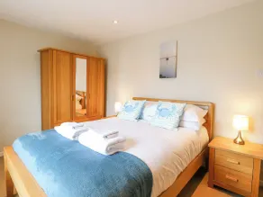 Crab Corner - Camera