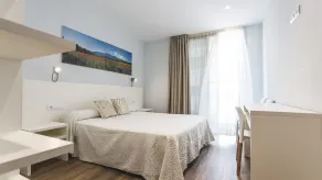 Agusti Hostal - Zimmer