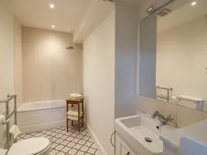 29 Fore Street - Baño