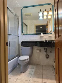 Royal Motel  - Salle de bain
