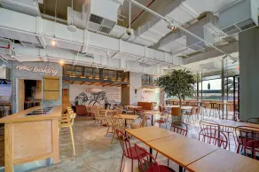 Capital Suites Hotel & Residences - Restaurant