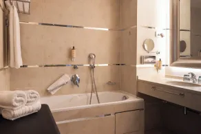 Hôtel Renoir - Salle de bain
