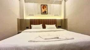 The City Hotel - Habitación