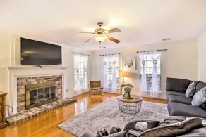 Pet-Friendly Houston Rental w/ Private Patio! - Interiør