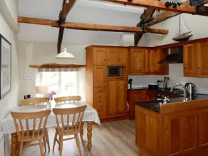 Cherry Tree Cottage - Private kitchen