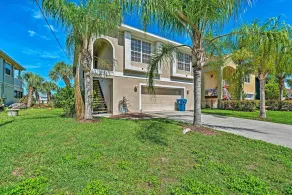 Bright Bayfront Home < 2 Mi to Hernando Beach! - Interiør