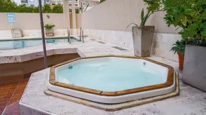 Altezza Apart Suites - Piscina