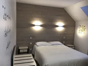 Ici M'aime Hôtel Restaurant - Chambre