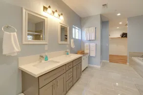 Clearlake Vacation Rental w/ Nearby Lake Access! - Innenbereich