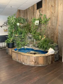Dockside Suites - Hall