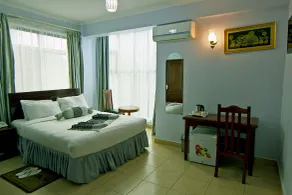 Green Mountain Hotel - Room