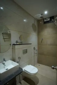 Hotel Lunar Stays - Badezimmer