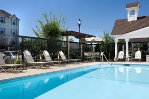 Sonesta Simply Suites Seattle Renton - Piscine