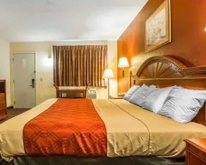 Howard Johnson by Wyndham Montpelier - Zimmer