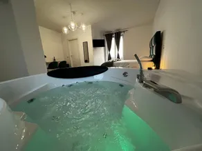 Habitat Luxury Suites - Zimmer