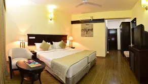 Inventree Hotel Pune - Room