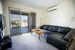 Zappeion Apartments - Room