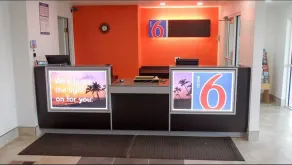 Motel 6-North Ridgeville, OH - Cleveland Intl Airport - N Ridgeville - Réception