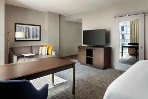 Hampton Inn & Suites Teaneck Glenpointe - Chambre