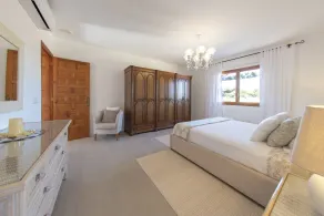 Villa Can Americano - Room