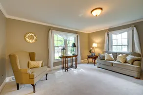 Roomy Martinsville Vacation Rental w/ Private Deck - Innenbereich