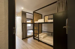Light Hostel - Habitación