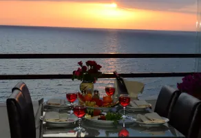 Sunday Beach Hotel - Restaurante