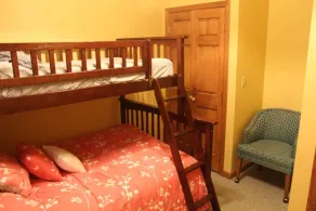 Huck`s Place - Rom