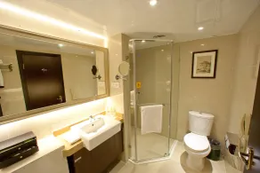 Jinling Mandarin Garden Hotel Nanjing - Bathroom
