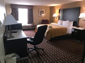 Quality Inn & Suites Middletown - Franklin - Chambre