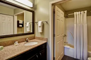 Staybridge Suites Madison - East by IHG - Salle de bain