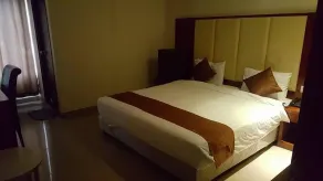 SURAJ HOTEL - Interior detail