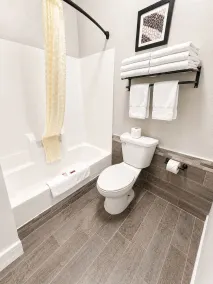 Blaine Town Inn & Suites - Badezimmer