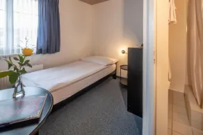 Gasthof Enge Self Check-In Hotel - Værelse