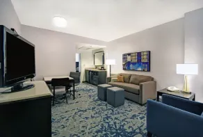 Embassy Suites Charleston - Chambre