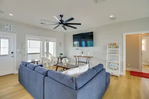 Waterfront Home w/ Deck & Views on Copano Bay! - Innenbereich