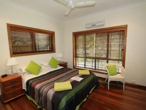 Hibiscus Lodge Bed & Breakfast - Vista dalla camera