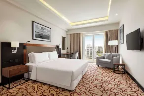 Radisson Hotel Muscat Panorama - Room