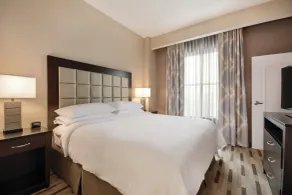 Embassy Suites by Hilton Tuscaloosa Alabama Downtown - Chambre