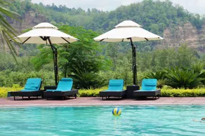 Namah Resort Jim Corbett, a member of Radisson Individuals - Piscine