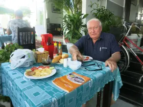 Fireworks Homestay - Restaurante