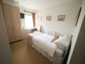 The Rest and Be Thankful Inn - Room
