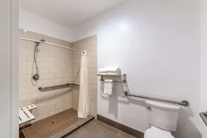 Quality Inn & Suites SeaWorld North - Casa de banho