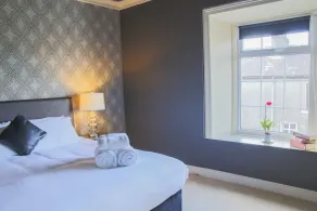 Armorica - Room