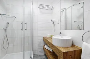Palac Mortegi Hotel & SPA - Konferencje dla biznesu - Restauracja, SPA, Basen, Sauny, Jazda Konna, Mini Zoo, Animacje dla dzieci - Luksus, Relaks i Przyroda w jednym! - Salle de bain
