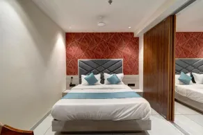 Hotel Shrimad Villa Gandhinagar - Rum