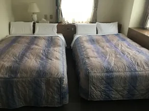Hotel Crown Hills Matsuyama - Chambre